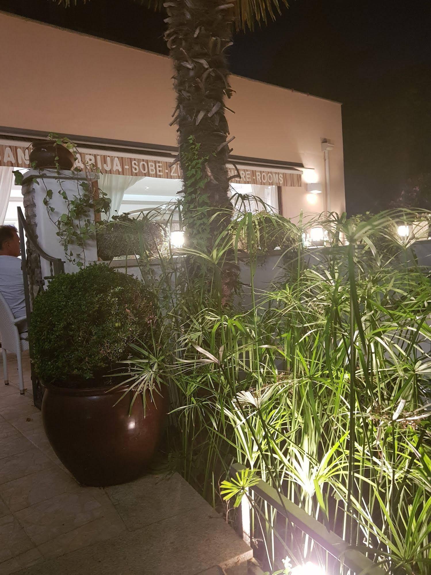 Boutique Hotel Santa Maria Novigrad Istria Extérieur photo