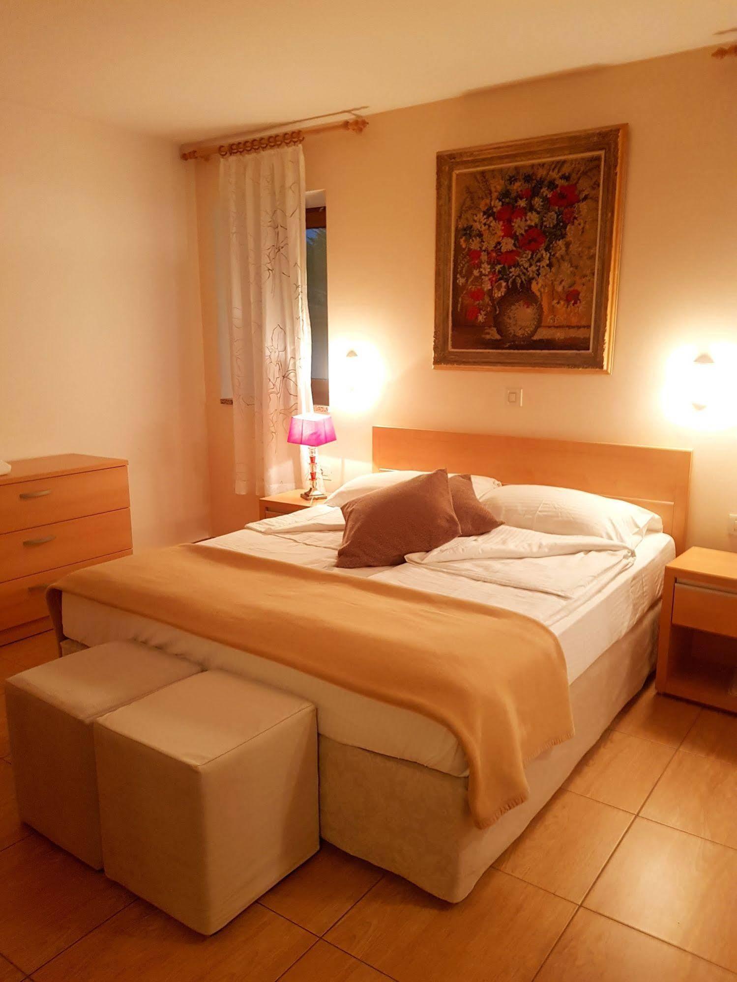 Boutique Hotel Santa Maria Novigrad Istria Extérieur photo