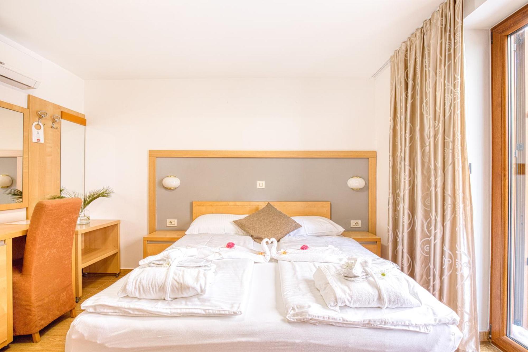 Boutique Hotel Santa Maria Novigrad Istria Extérieur photo